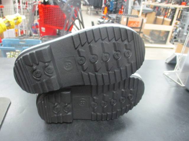 Load image into Gallery viewer, New WFS Kids Snow Stopper Boots Black Size 10
