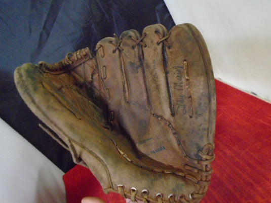 Used Sears Vintage Stan Musial Leather Baseball Glove (Broken Lace)