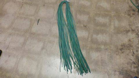 Load image into Gallery viewer, American Leather Deep Green Glove Lace 3/16 x 72&quot; (QTY 1 LACE)
