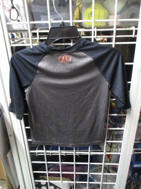Used Under Armour Baseball Shirt Youth Size S/M