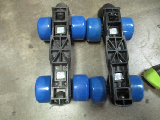 Used Schwinn Adjustable 2-in-1 Roller / Inlines Skates Size 1-4