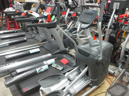 Used Precor EFX 5.21 Elliptical