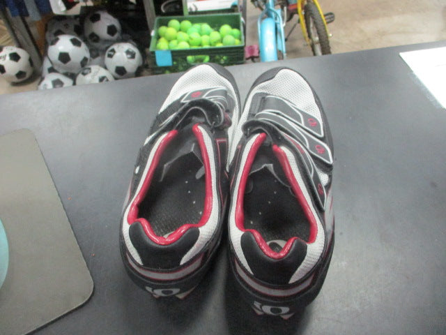 Load image into Gallery viewer, Used Pearlizumi Cycling Shoes Size 39
