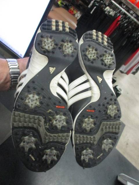 Load image into Gallery viewer, Used Adidas Size 7 Golf Sandals
