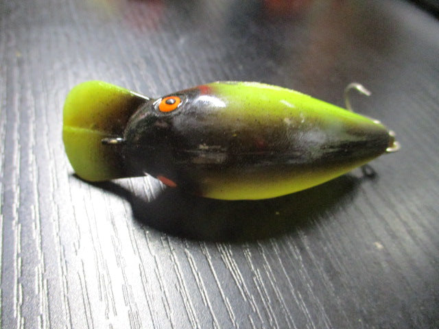 Load image into Gallery viewer, Used Cordell Big O Green with Black Back Rattling Crankbait Lure
