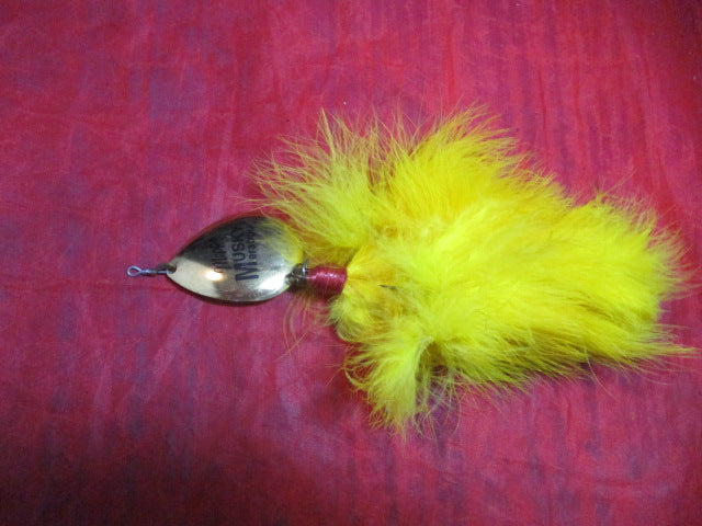 Load image into Gallery viewer, Used Mepps Musky Marabou Bucktail Spinning Lure
