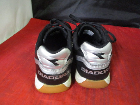 Used Diadora Indoor Soccer Shoes Size 5