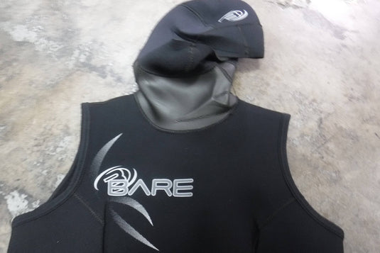 New Bare Sport Womens Size 8 3mm Hooded Vest