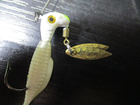 Used Road Runner Reality Shad Buffet Rig