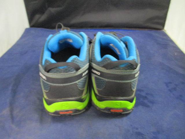 Load image into Gallery viewer, Used Salomon XA Pro V8 J Trail Running Shoes Youth Size 4
