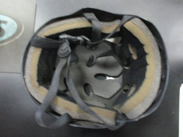 Load image into Gallery viewer, Used Pro TPC Skate Helmet Size Medium

