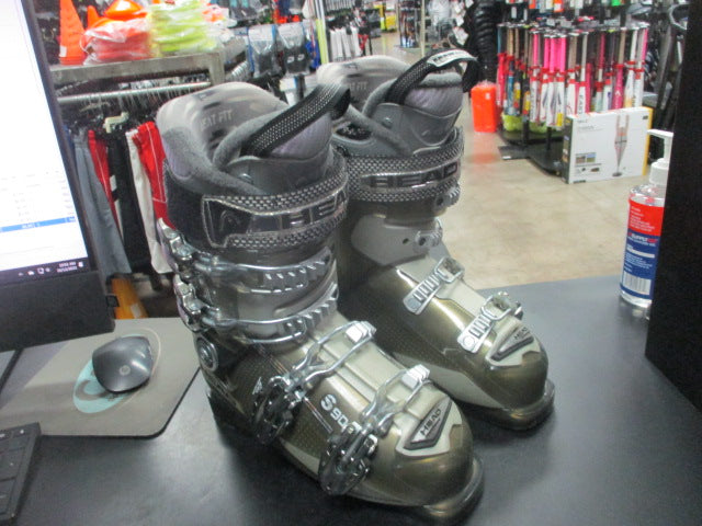 Load image into Gallery viewer, Used Head S90 Ski Boots Size 24-24.5 (Damage On Tongue)
