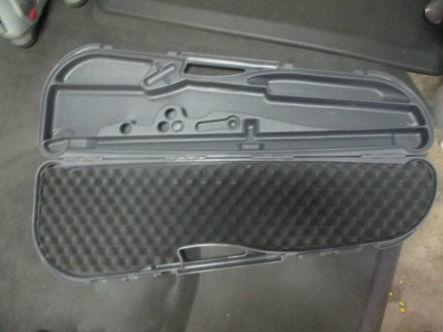 Load image into Gallery viewer, Used Benelli Hard Gun Case, Gray

