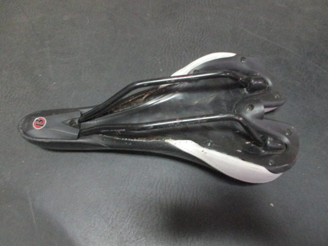 Load image into Gallery viewer, Used Bontrager Race Lux Bike Saddle
