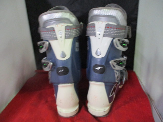 Load image into Gallery viewer, Used Women&#39;s Nordica Olympia Ski Boots 240-245
