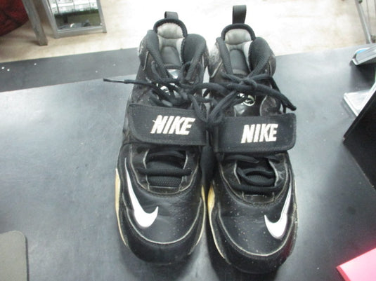Used Nike Football Cleats Size 7.5