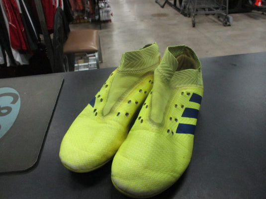 Used Adidas Nemesis Soccer Cleats Size 13.5 (No Laces , Missing Right Insole)