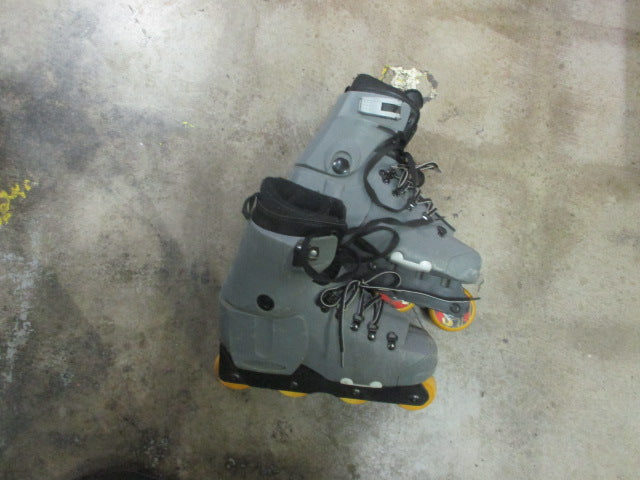 Load image into Gallery viewer, Used Ultra Wheels Sinister Agressive Inline Skates Size 8 (Missing Top Straps)
