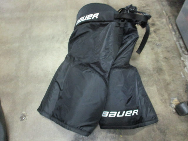 Load image into Gallery viewer, Used Bauer NSX Hockey Breezers Size Junior Large
