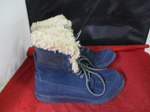Used Girls UGG Boots Size 3