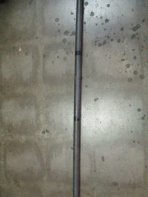 Load image into Gallery viewer, Used Vintage 64&quot; Straight Bar w/ Collar 19.5lbs
