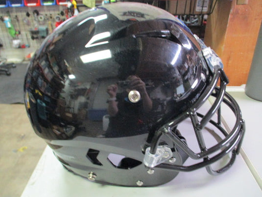 New Schutt Vengeance A 11 2.0 Black Football Helmet Youth Size Medium