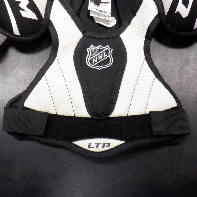 Load image into Gallery viewer, Used CCM LTP Hockey Shoulder Pads Size Youth Large
