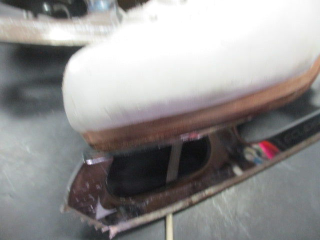 Load image into Gallery viewer, Used Jackson Freestyle 2191 Figure Skates Size 2 (Needs Insoles)
