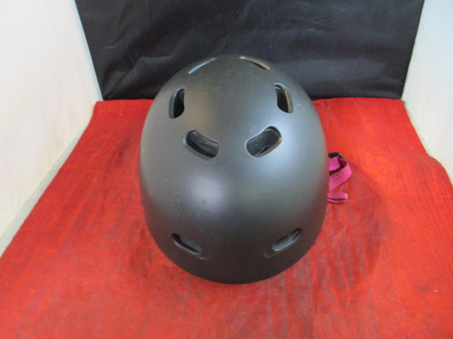 Load image into Gallery viewer, Used Monster High Helmet Youth Size 4/12
