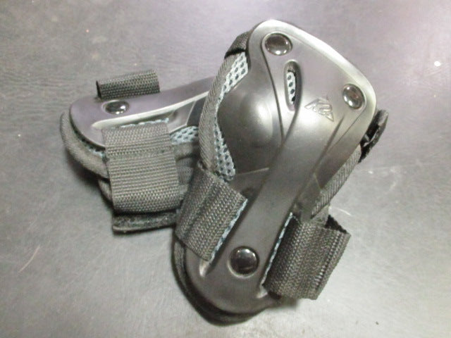 Load image into Gallery viewer, Used K2 Mach Wrist Guards Size Medium
