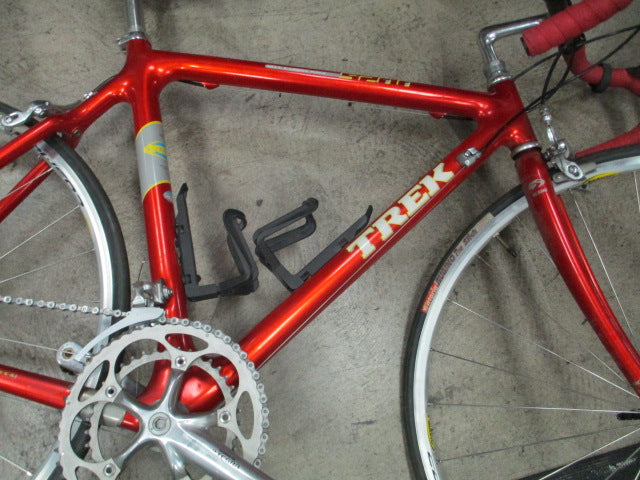 Load image into Gallery viewer, Used Trek 5200 Carbon 18-Speed Road Bike
