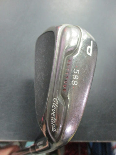 Used Cleveland 588 Altitude Pitching Wedge Women's Flex