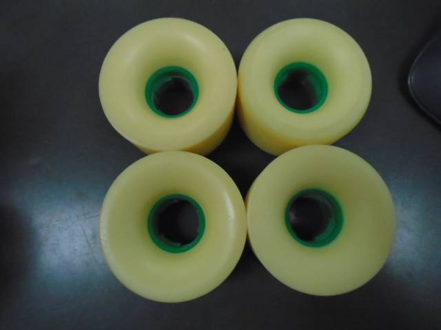 Load image into Gallery viewer, New White 54-GR-1 SKATEBOARD WHEELS Set of 4
