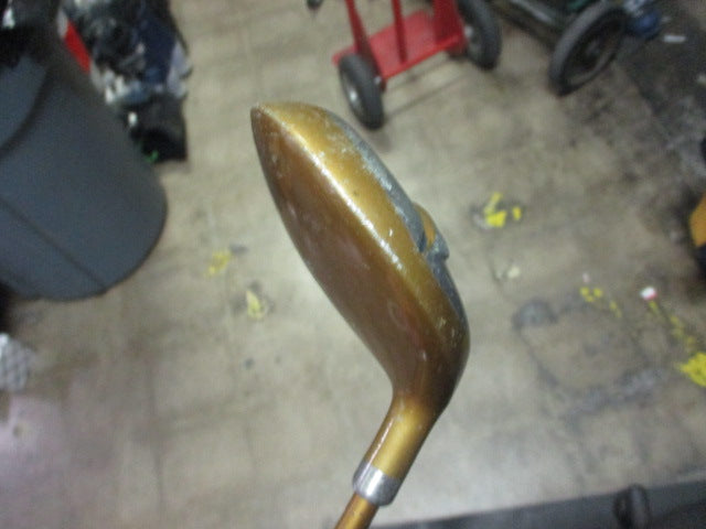 Load image into Gallery viewer, Used Competitor Gold Pro Series Junior Golf Driver
