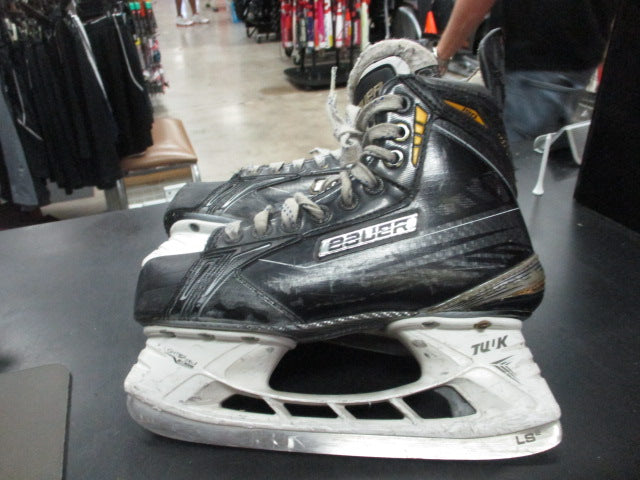 Load image into Gallery viewer, Used Bauer 190 Junior Hockey Skates Size 3.5
