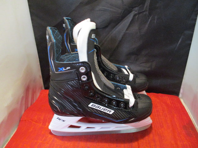 Load image into Gallery viewer, Bauer X-LP Ice Hockey Skates Youth Size 5
