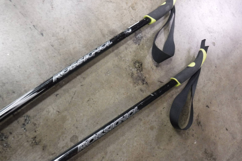 Load image into Gallery viewer, Used Rossignol BC 62&quot; Cross Country Ski Poles
