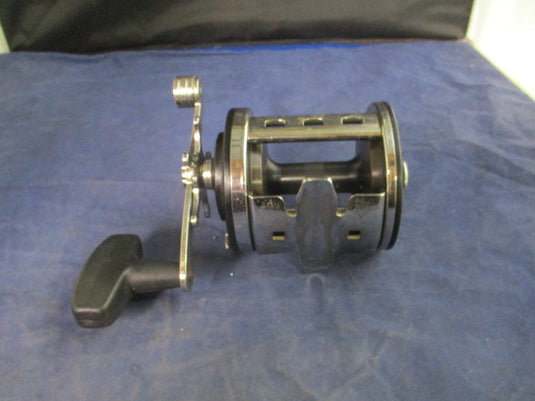 Used Penn Jigmaster Star Drag Size 500 Reel – cssportinggoods