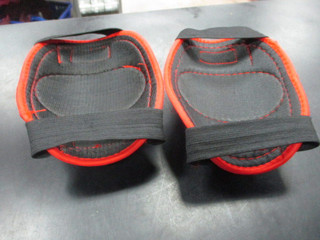 Load image into Gallery viewer, Used TXJ Sports Youth Knee Pads
