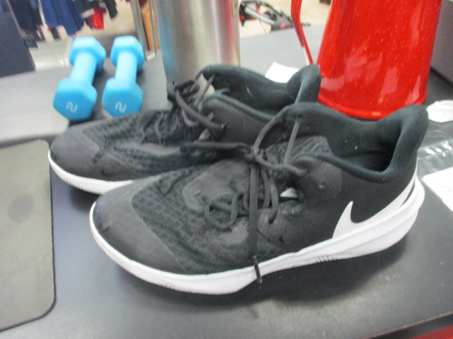 Load image into Gallery viewer, Used Nike Zoom Hyper Court Size 9.5 Volleyball Shoes
