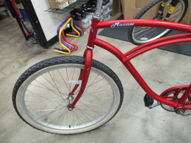 Load image into Gallery viewer, Used Mango Macaw 26&quot; Men&#39;s Red Cruiser Bike
