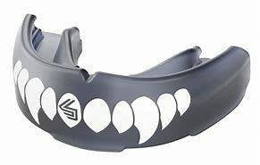 New Shock Doctor Braces Strapless Fang Mouthguard Ages 11-