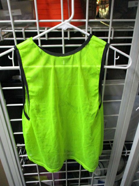 Used Veloce Pinnie Size Youth