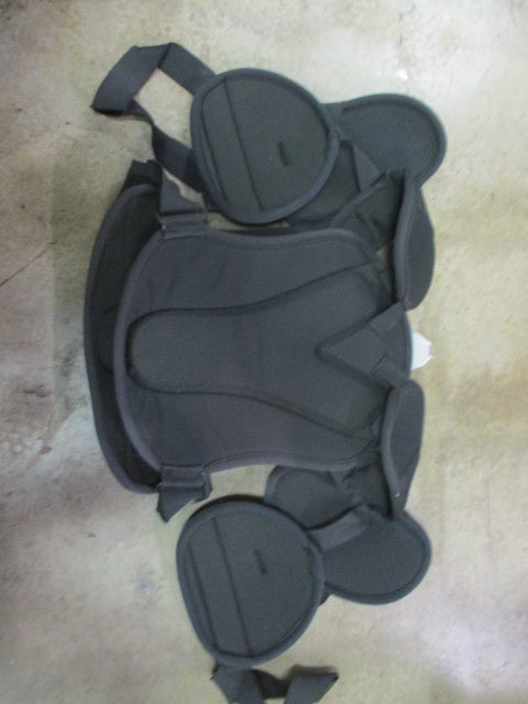 Used Gait DeBeer Lacrosse Shoulder Pads