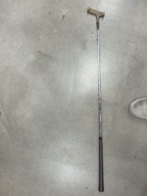Load image into Gallery viewer, Used Ben Hogan Rail 35.5&quot; Putter
