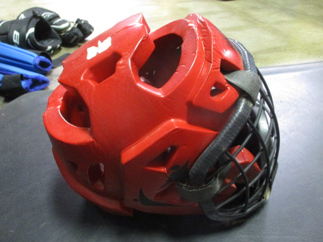 Load image into Gallery viewer, Used Warrior Macho Red Foam Headgear w/ Mask Size Large
