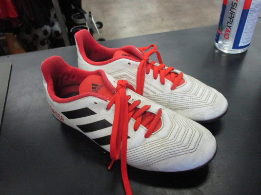 Used Adidas Predator Soccer Cleats Size 5.5