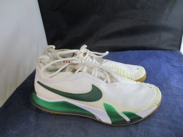Load image into Gallery viewer, Used Nike Court React Vapor NXT Tennis Shoes Adult Size 8.5
