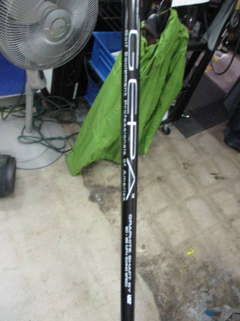 Load image into Gallery viewer, Used Golf Equipment Professionals 10.5 Deg Driver
