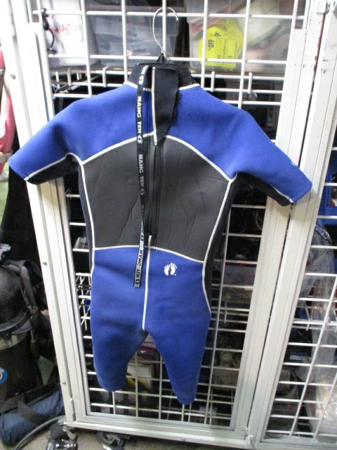 Load image into Gallery viewer, Used Hang Ten Wetsuit Youth Size XL
